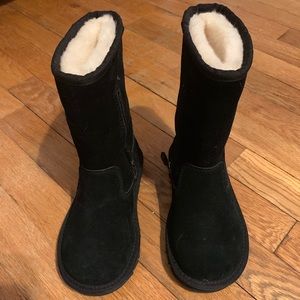 Little Girl’s Size 11 Uggs - Never Worn